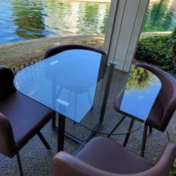 Stackable Glass Table - Dining Or Outdoor 