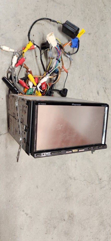 Pioneer AVH-6800DVD Car Stereo LCD