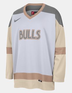 Brand New official Mens Nike Bulls Hockey Jersey size 2XL With Tags