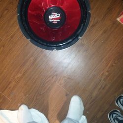 15 inch legacy 1400 watt sub .and 12 inch memphis sub 