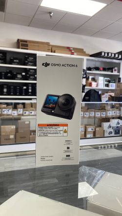 DJI Osmo Action 6 Adventure Combo