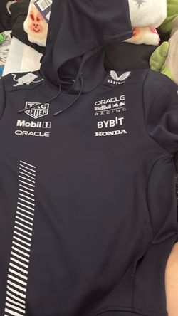 Oracle Red Bull Racing Team Hoodie Sz M and extra goodies