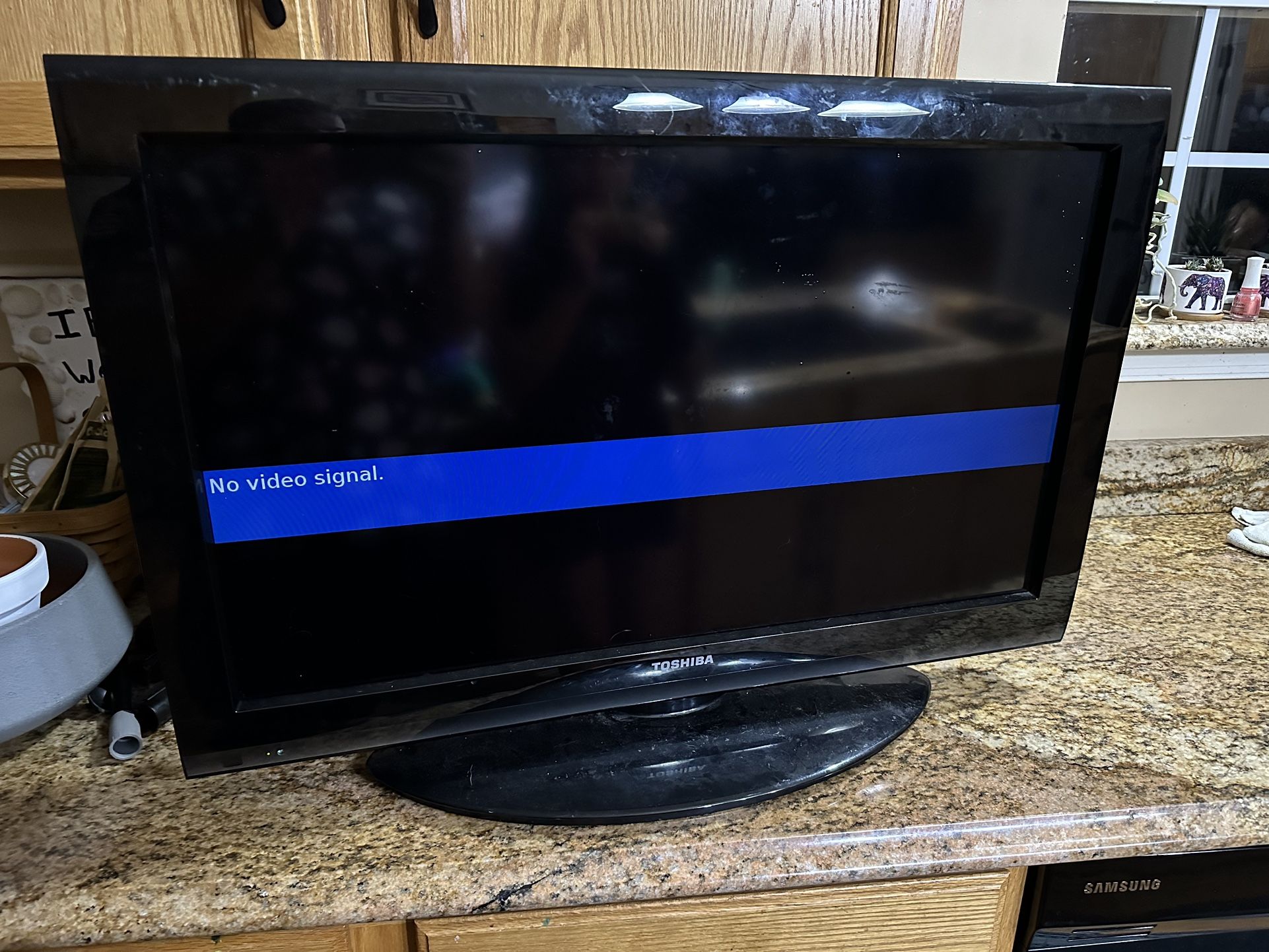 32” Tv