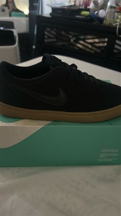 Brand new NIKE SB CHECK CANVAS (Gs)