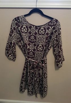 Velvet brand dress size Small. 100% silk