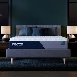 KING Nectar Premier Mattress - New in box !