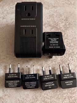 Travel adapter/converter