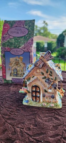 Old World Villa Candle Holder