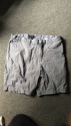 Men’s Dress Shorts - Banana Republic - Size 34