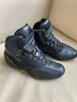 New Woman’s AlpineStars riding boots