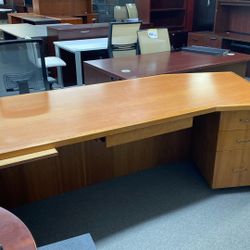 big nice desk 