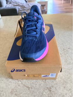 Brand New ASICS womens