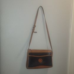Vintage Dooney & Bourke Black Brown Pebble Leather Crossbody Purse