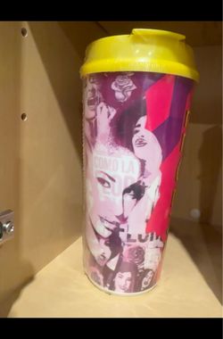Selena limited edition 7eleven cups