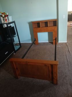 Solid wood  twin  bed frame