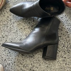 Women’s Boots 