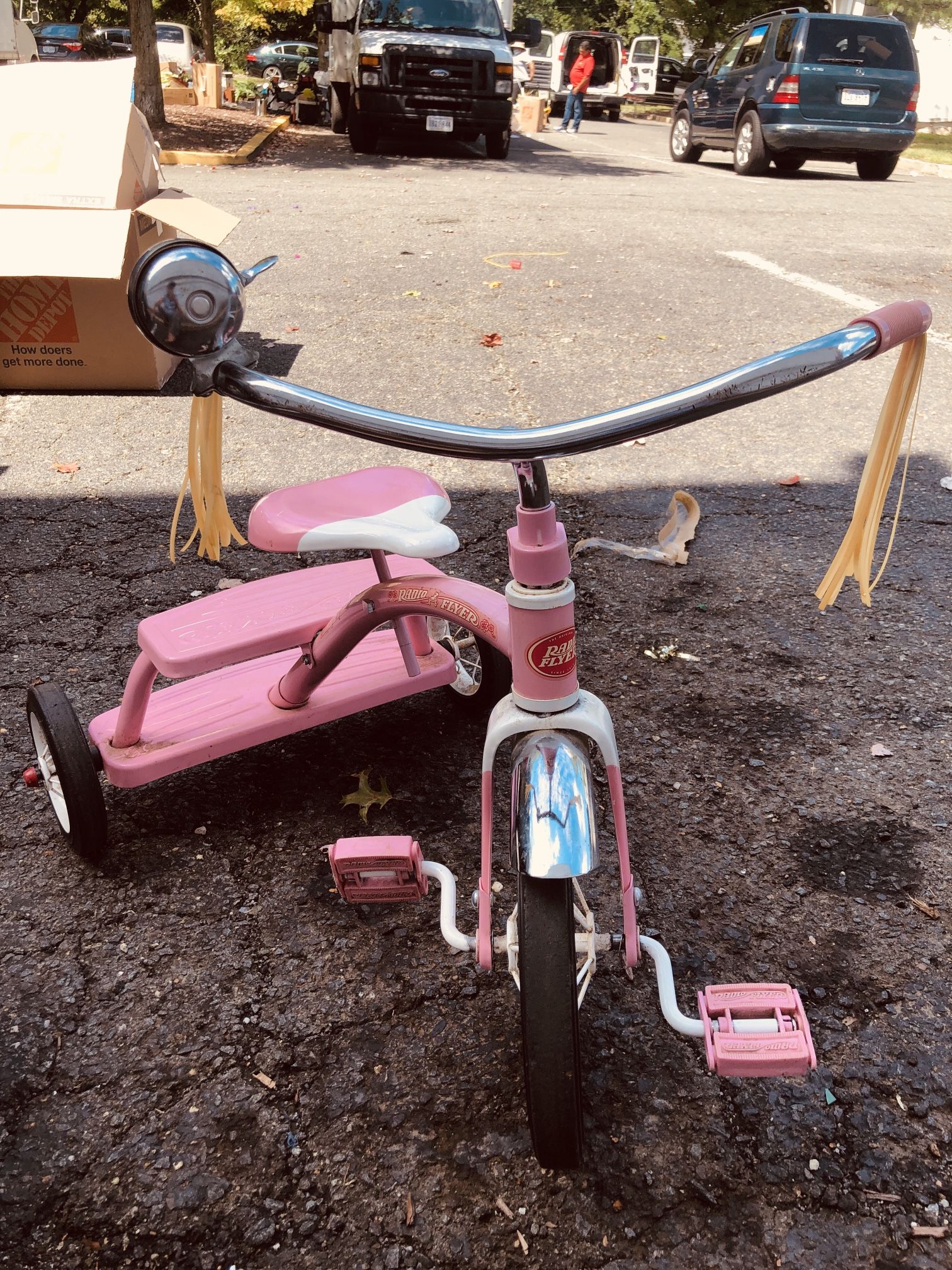 Highly Collectible Rare Vintage Radio Flyer Tricycle For Girl  All Original Part Metal Made 
