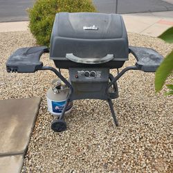 BBQ Grill with Propane Tank / Grill and Tank