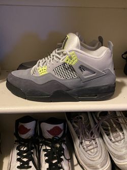 Air Jordan 4  Size 12
