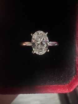 Beautiful Engagement Ring Size 6.5