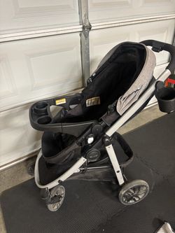 Graco Baby Stroller with Canopy and Cup Holders Infant seat and base