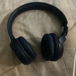 JBL Bluetooth Headphones 