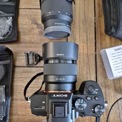 SONY A7III Mirrorless Digital Camera 