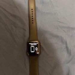 Black Apple Watch SE 40mm
