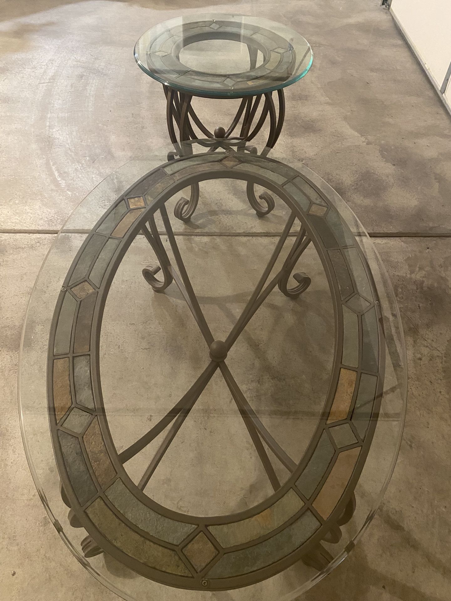 Coffee & End Table Set