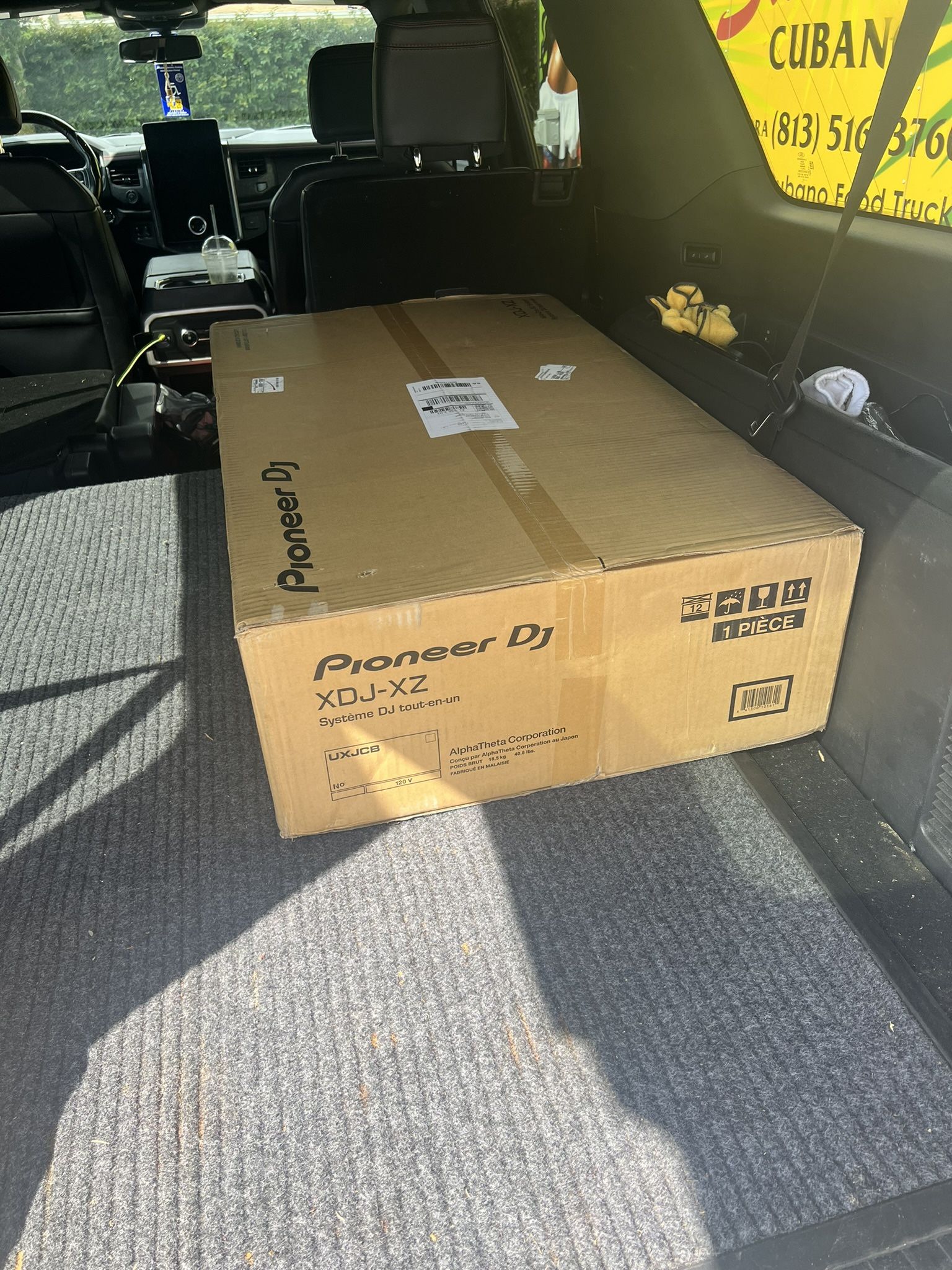 PIONEER XDJ - XZ Brand New Opened Once