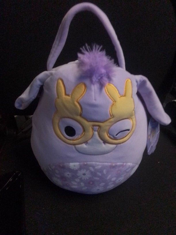 Easter Squishmellow: (Delzi)- (Easter Basket)