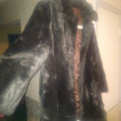 Nice Fur Coat XL Women's Style And 2 Leather Coats