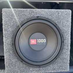 Jbl 1000 watts subwoofer 