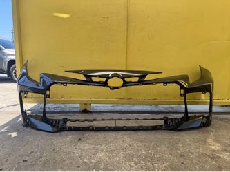 2025-2026 TOYOTA COROLLA GR FRONT BUMPER OEM