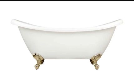 63" Acrylic Soaking Clawfoot Tub