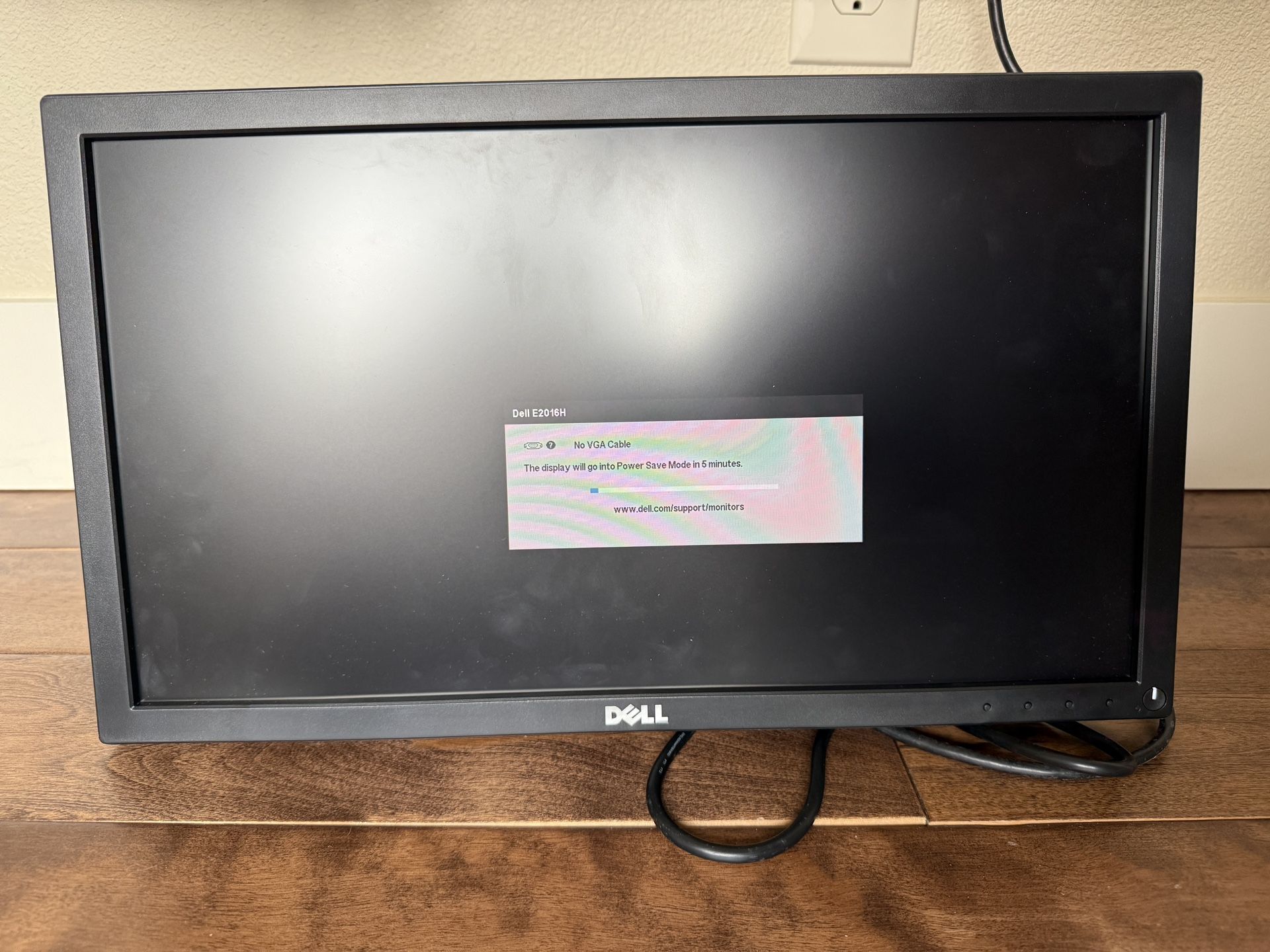 Dell E2016H Monitors 4 Available 