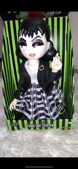 Spirit Of Halloween Lydia Side Stepper Plays Music 