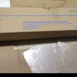 Konica Minolta Black Toner cartridge 5 Left