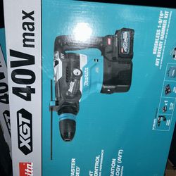 Makita GRH05M1 40V MAX XGT 1-9/16" Brushless Cordless AVT Rotary Hammer Kit (SAME DAY SHIP OR PICKUP!)