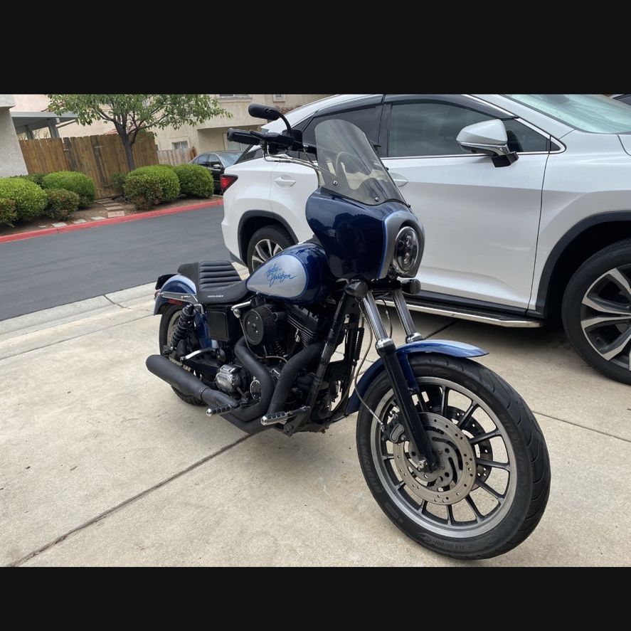 2000 DYNA FXDS 