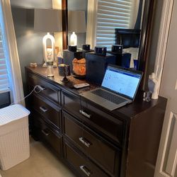 Complete bedroom set for sale