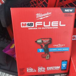 Milwaukee 3/8 Impact Gun 