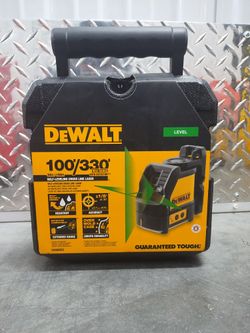 New DeWalt 100ft To 330ft Laser Level 