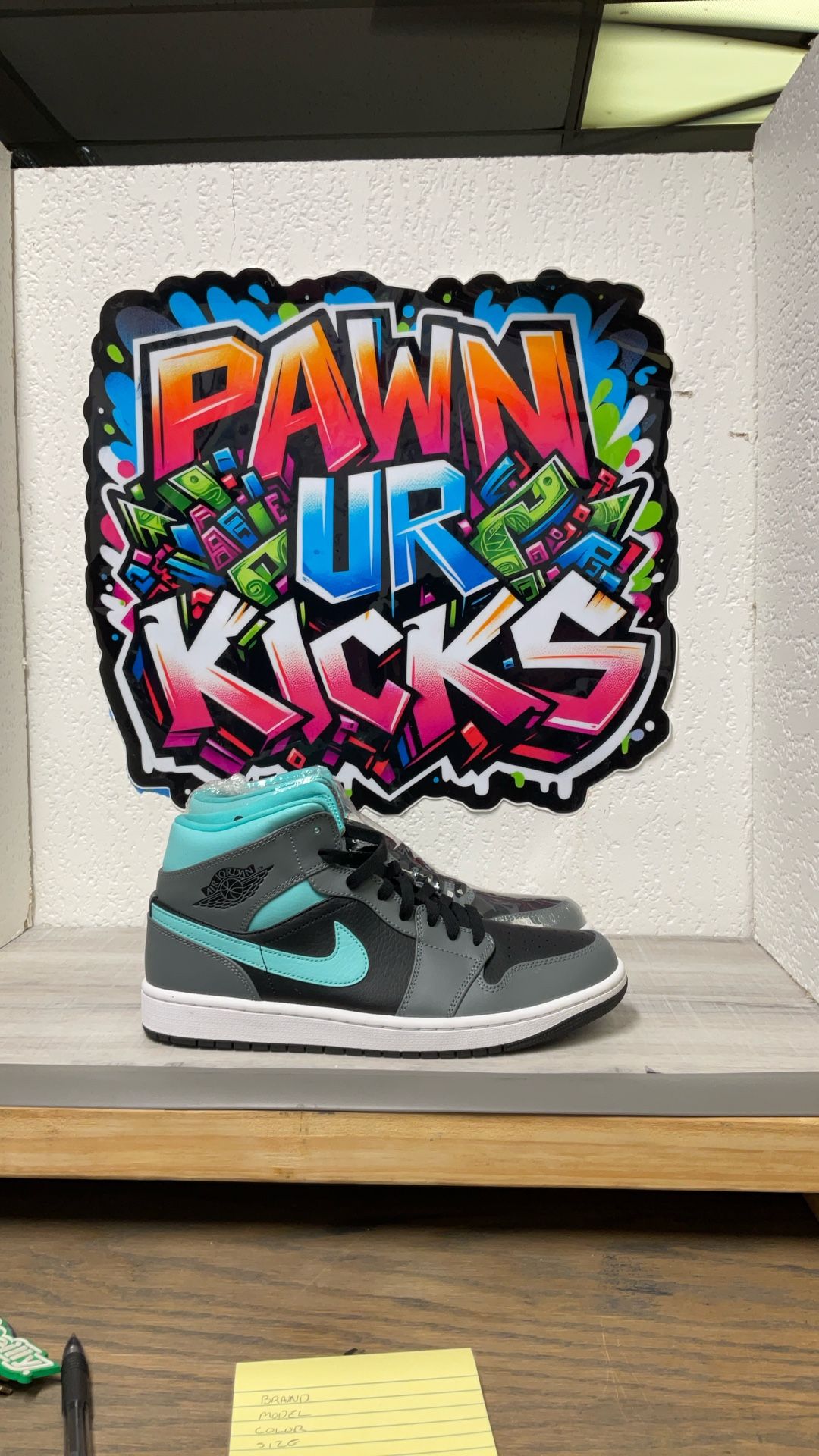 Air Jordan 1 Mid /Black,Gray,Aqua / Size 10