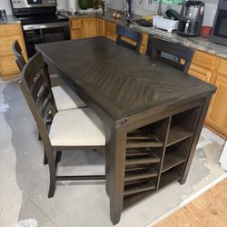 Dinning Table