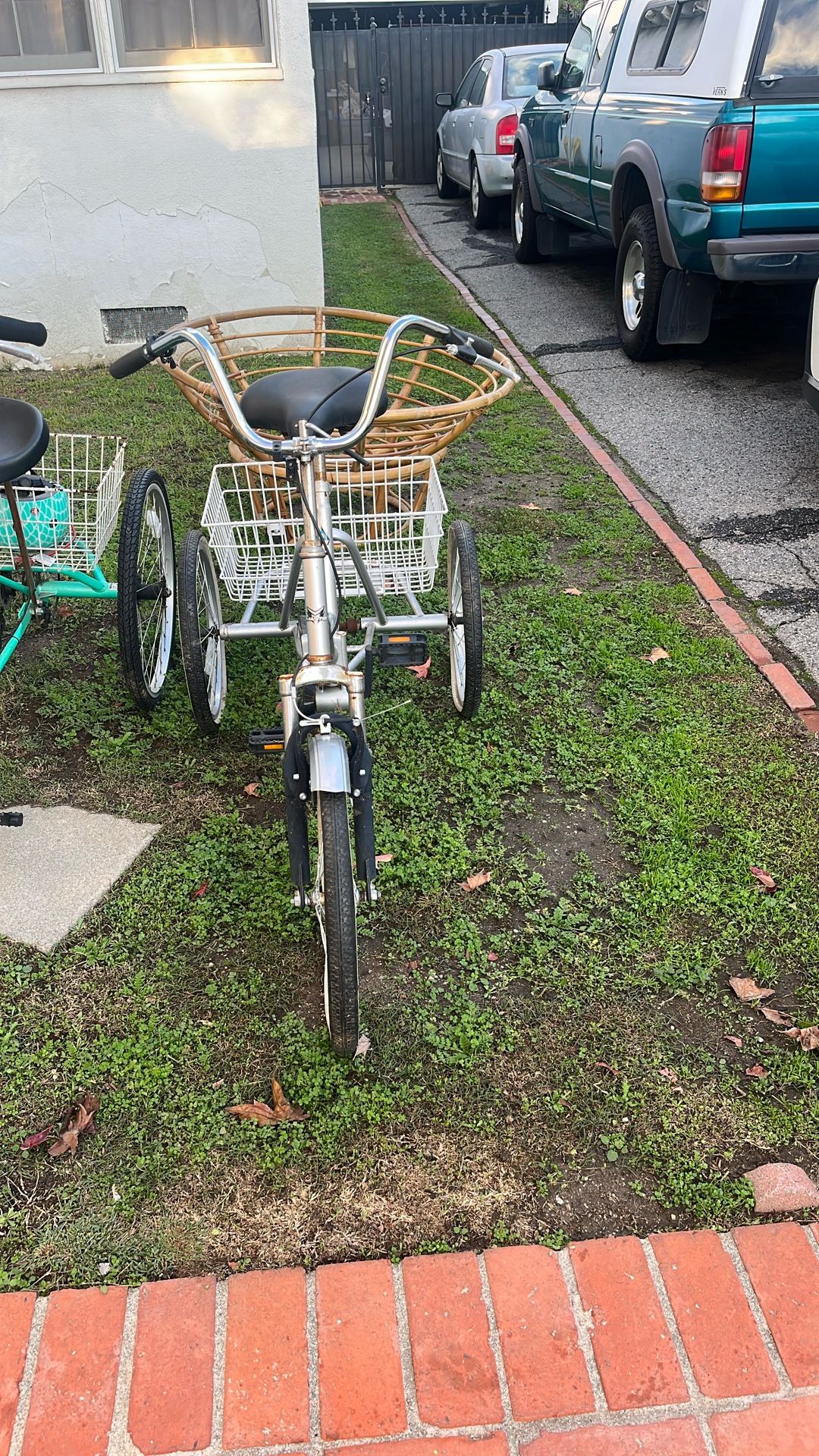 Three Wheel Bike Folds