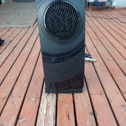Lasko Rotating High Heat Circulation Space Heater