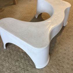 Plastic White Squatty Potty