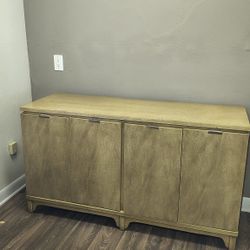 Dresser american of martinsville