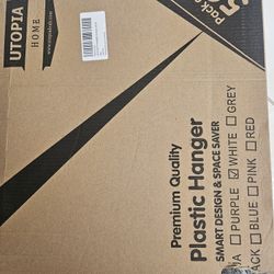 New Pack of 50 Premium Plastic Hangers - Utopia Home (White)